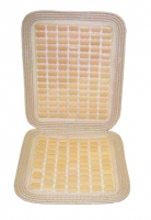 Seat cushion with bamboo inserts, light