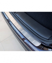 Chrome rear bumper plate Toyota Corolla (2013-2020) ― AUTOERA.LV