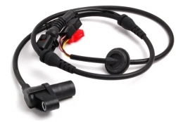 Priekšējais riteņu griešanās ātrumdevējs (kreis=lab.)- AUTOMOTIVE ― AUTOERA.LV