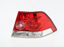 Aizmugures lukturis Opel Astra H (2007-2009), lab.puse  ― AUTOERA.LV