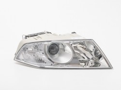 Priekšējais lukturis (D2S + H1 ar lecu un motoriņu) Skoda Octavia (2004-2008), labā pusē ― AUTOERA.LV