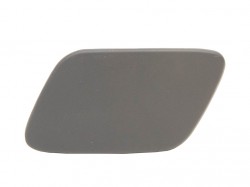 Priekšēja luktura mazgātāja vācinš no Volkswagen Passat B6 (2005-02010), pa kreisi ― AUTOERA.LV