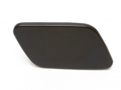 Priekšēja luktura mazgātāja vācinš no Volkswagen Passat B6 (2005-02010), pa labi ― AUTOERA.LV